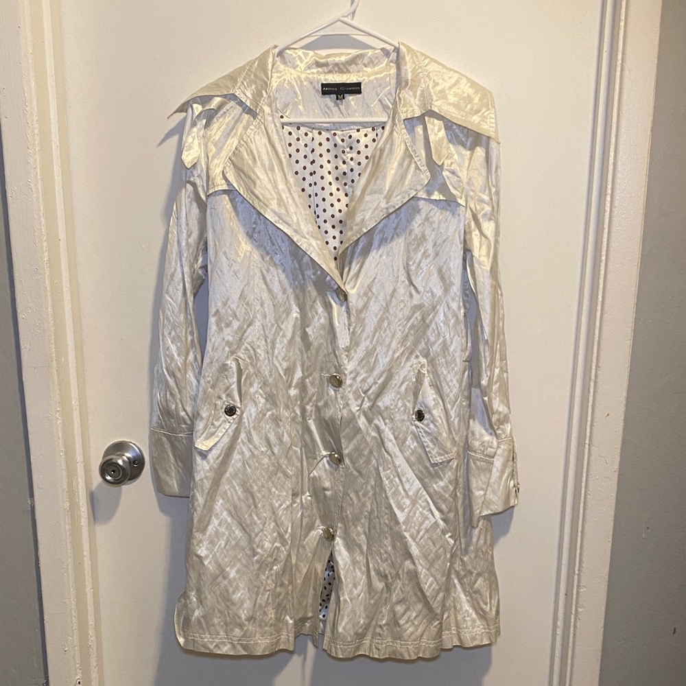Light Cream Polka-Dot Lined Trench Coat